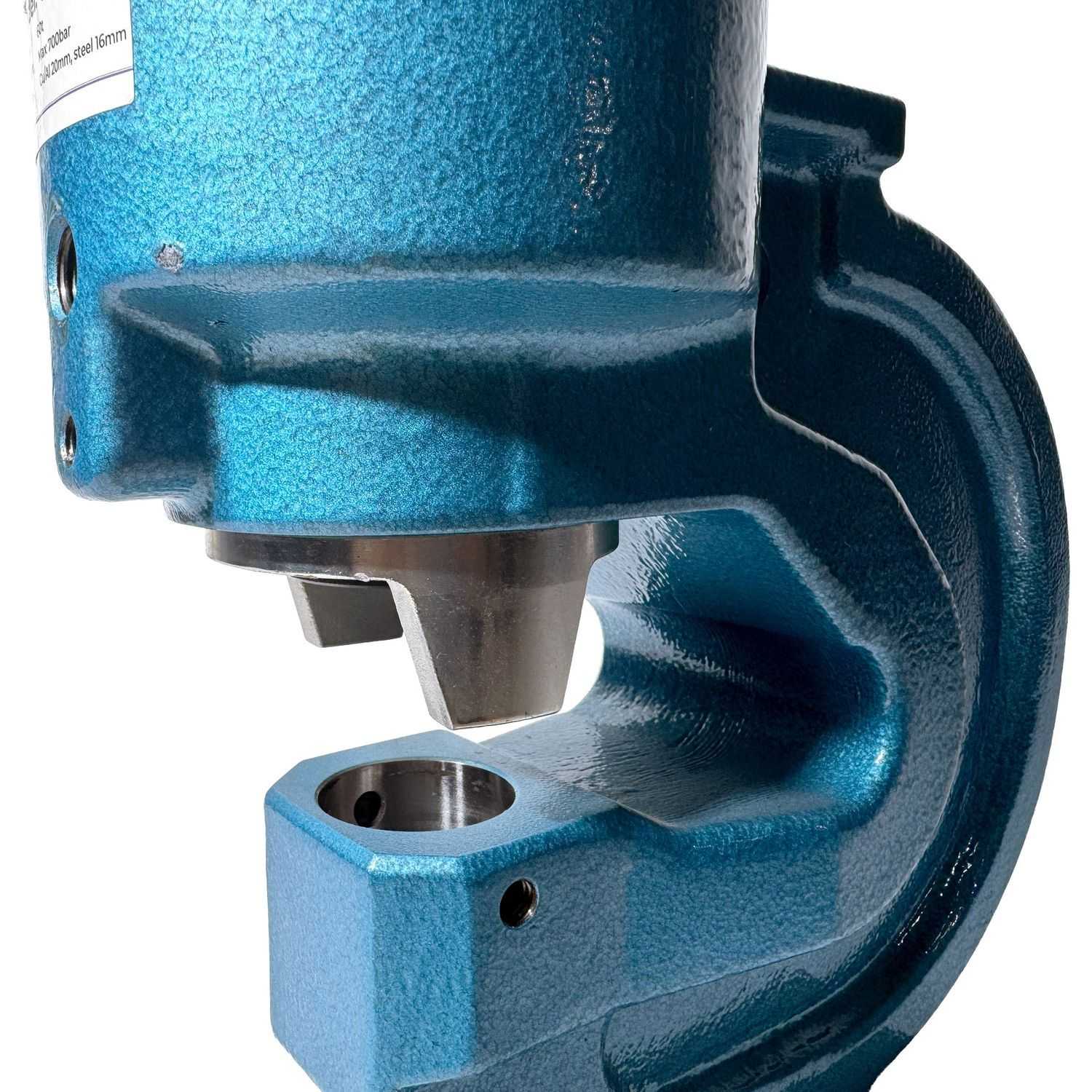 60 Ton Double Acting Busbar Punching Tool, 700Bar