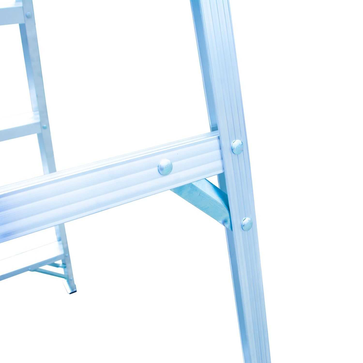 8ft Aluminium Step Ladder (2.4m)